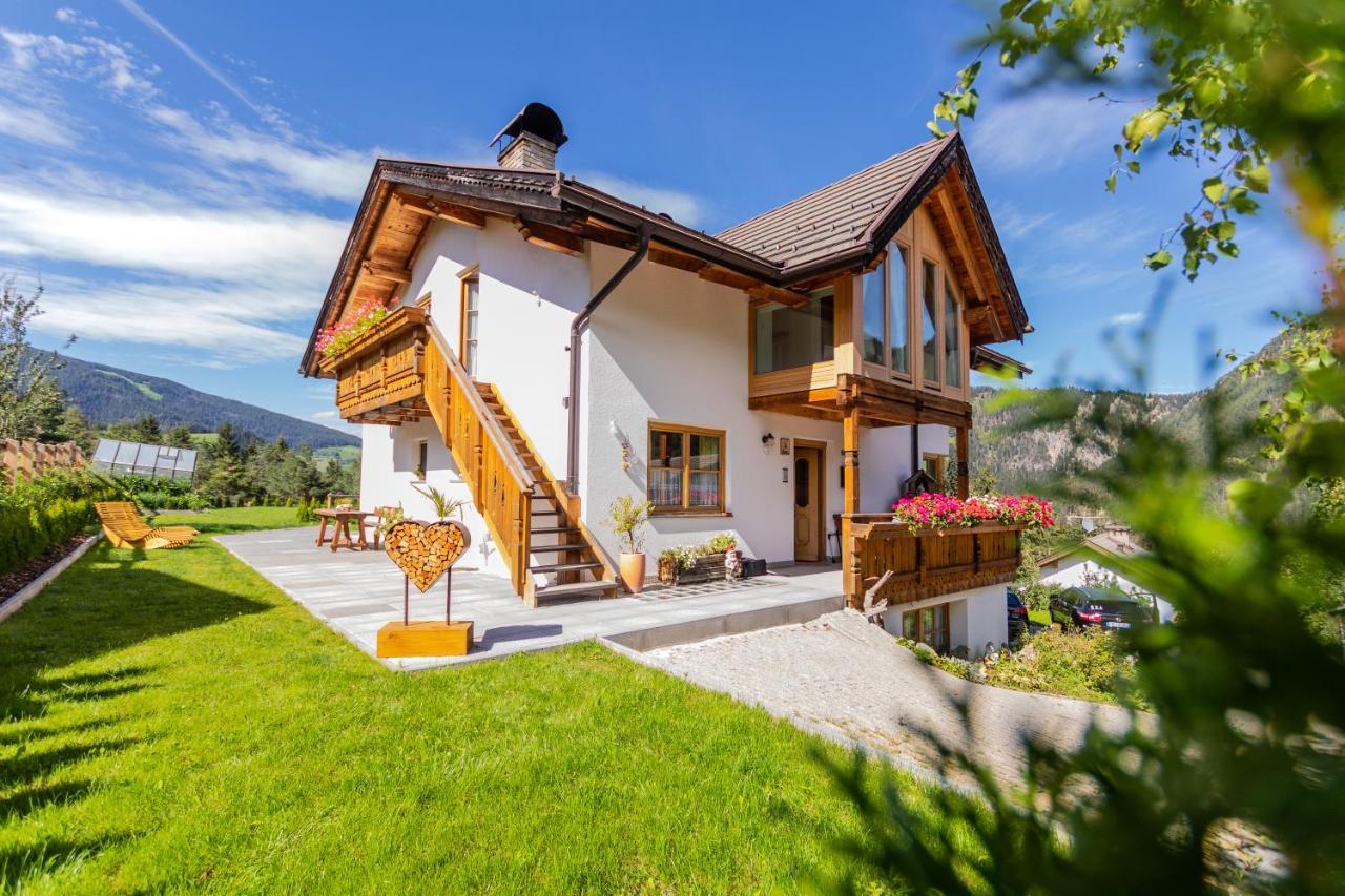 סן מרטינו אין באדיה Apartment Dolomites Nest מראה חיצוני תמונה